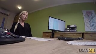 Loan4K. Freche Blondine Fickt Zum Ausleihen, Um Einen Neuen Mercedes Zu Kaufen